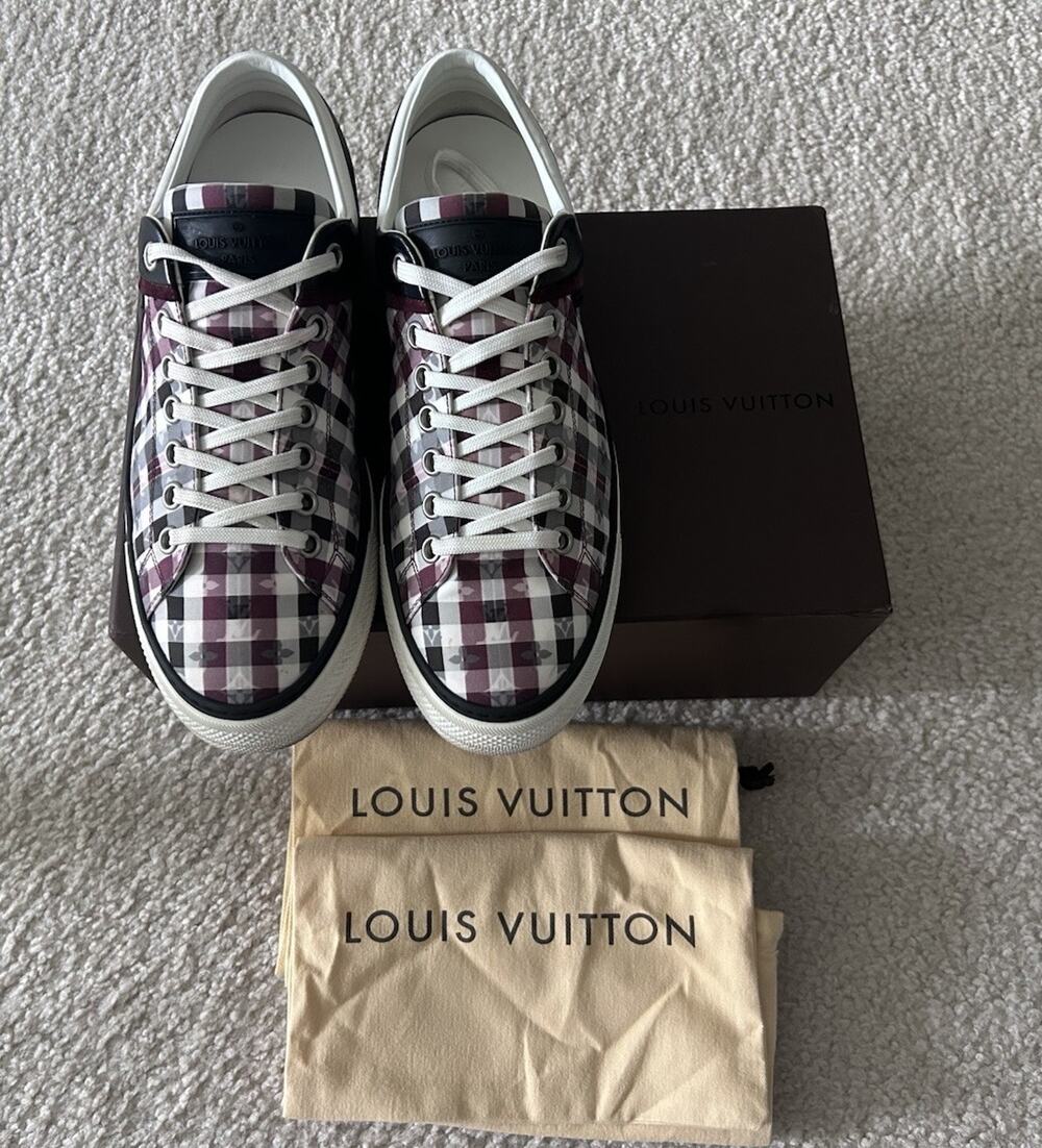 Authentic LOUIS VUITTON Twister Low-Top Sneaker Sz LV 9 (fits USA 10)